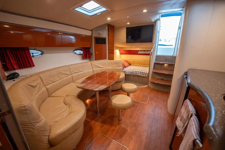 Slide: The Image of 2008 Formula 40 Performance Cruiser - Image 14 - 14