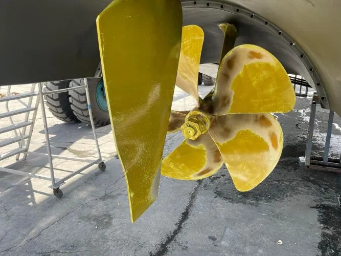 Slide: The Image of 2024 Hatteras Gt70 - Image 58 - 58