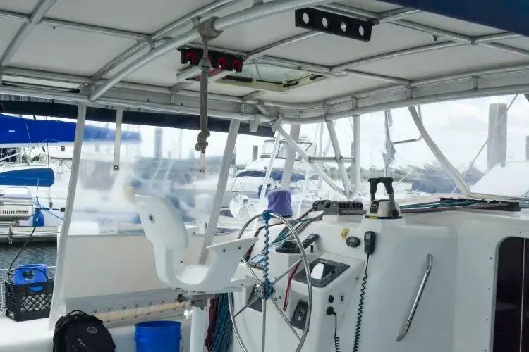 Slide: The Image of 2005 Manta 42 Mkii - Image 12 - 12