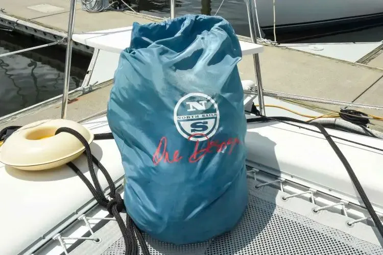 Slide: The Image of 2005 Manta 42 Mkii - Image 13 - 13