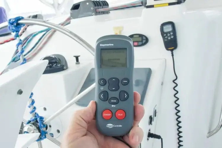 Slide: The Image of 2005 Manta 42 Mkii - Image 14 - 14