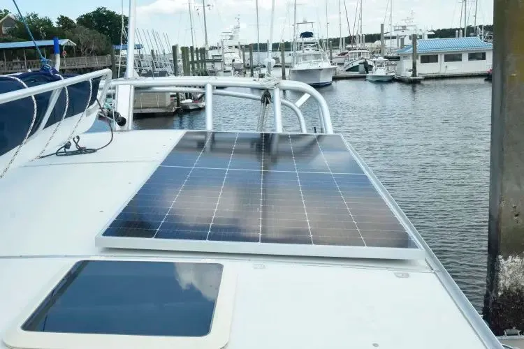 Slide: The Image of 2005 Manta 42 Mkii - Image 25 - 25