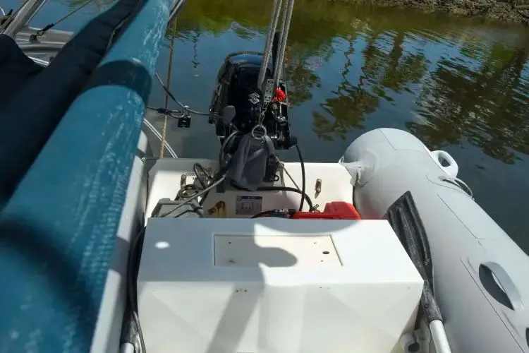 Slide: The Image of 2005 Manta 42 Mkii - Image 30 - 30