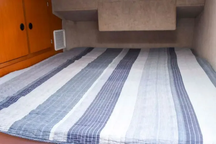 Slide: The Image of 2005 Manta 42 Mkii - Image 52 - 52