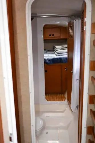 Slide: The Image of 2005 Manta 42 Mkii - Image 54 - 54