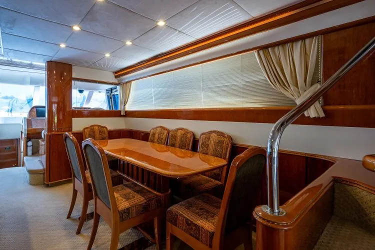 Slide: The Image of 2000 Viking Sport Cruisers - Image 27 - 27