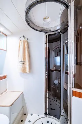 Slide: The Image of 2000 Viking Sport Cruisers - Image 43 - 43