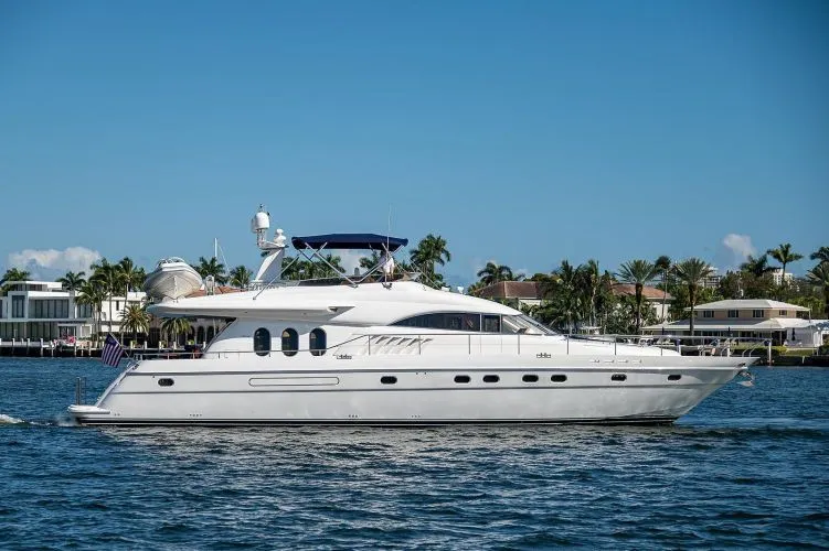 Slide: The Image of 2000 Viking Sport Cruisers - Image 5 - 5