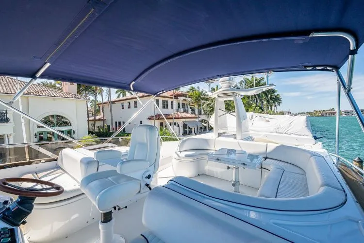 Slide: The Image of 2000 Viking Sport Cruisers - Image 79 - 79