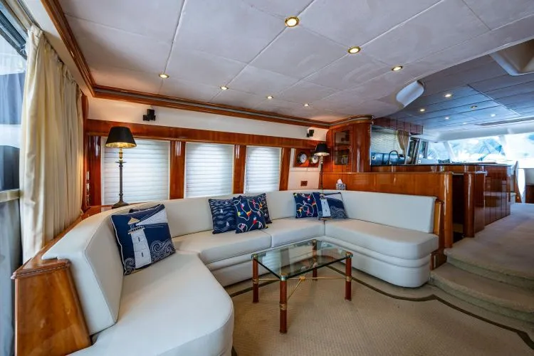 Slide: The Image of 2000 Viking Sport Cruisers - Image 9 - 9