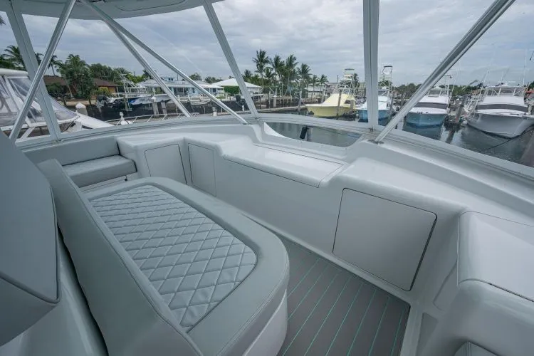 Slide: The Image of 2009 Viking 60 Convertible - Image 10 - 10