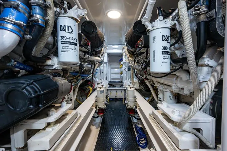 Slide: The Image of 2009 Viking 60 Convertible - Image 51 - 51