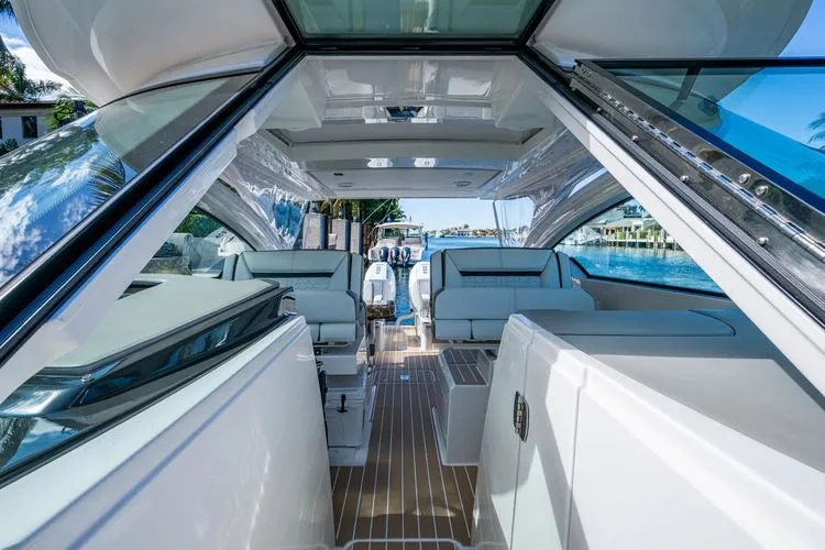 Slide: The Image of 2024 Tiara Yachts 34 Lx - Image 11 - 11