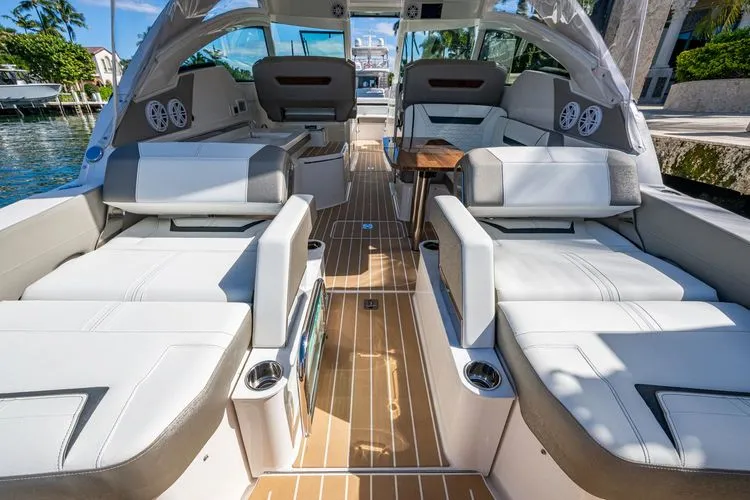 Slide: The Image of 2024 Tiara Yachts 34 Lx - Image 14 - 14