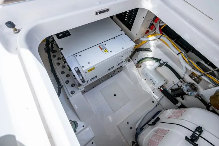 Slide: The Image of 2024 Tiara Yachts 34 Lx - Image 16 - 16