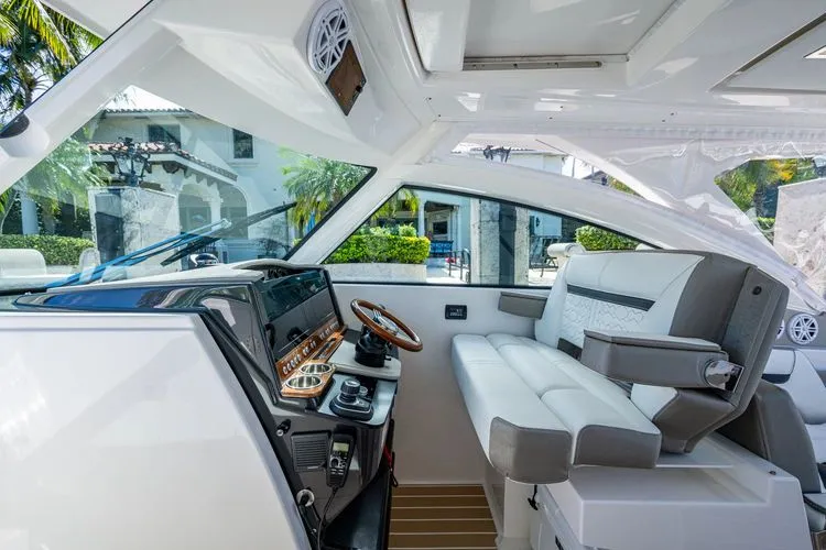 Slide: The Image of 2024 Tiara Yachts 34 Lx - Image 22 - 22
