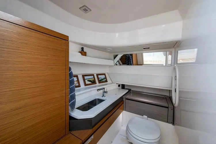 Slide: The Image of 2024 Tiara Yachts 34 Lx - Image 25 - 25