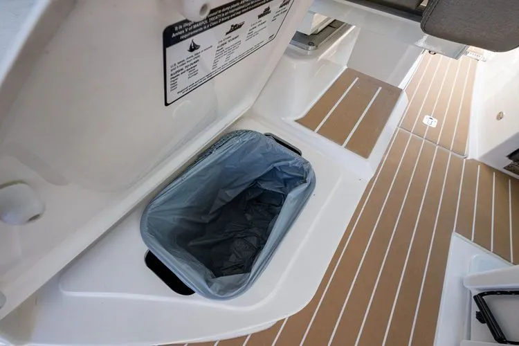 Slide: The Image of 2024 Tiara Yachts 34 Lx - Image 29 - 29