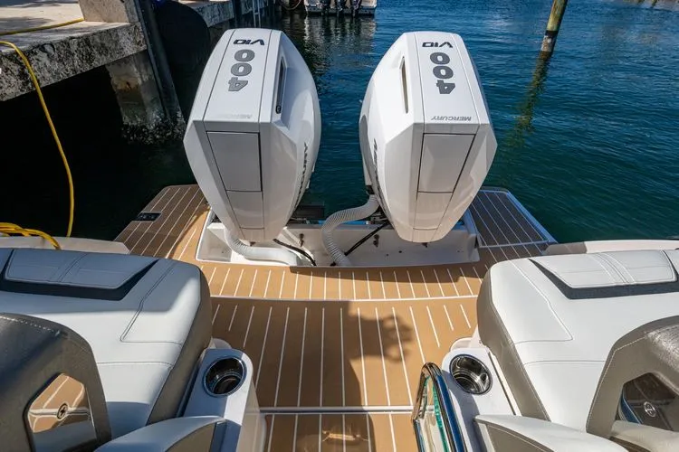 Slide: The Image of 2024 Tiara Yachts 34 Lx - Image 30 - 30