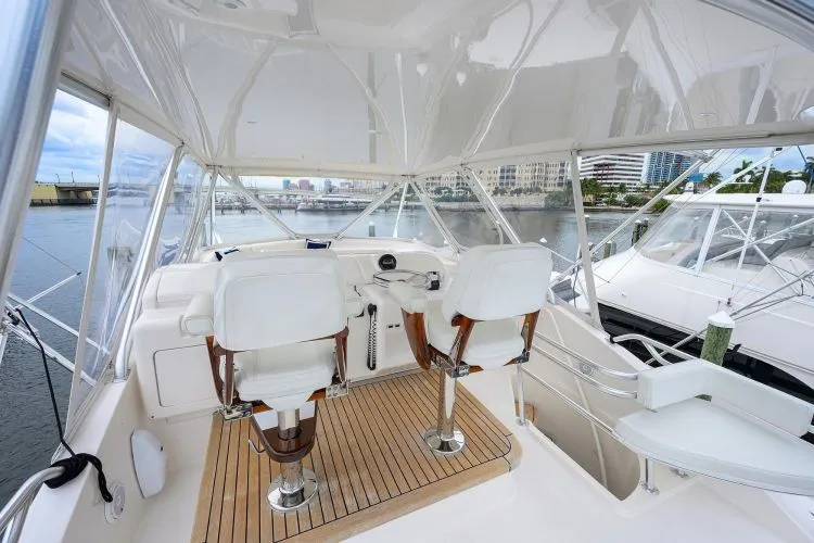 Slide: The Image of 2014 Bertram 700 - Image 13 - 13