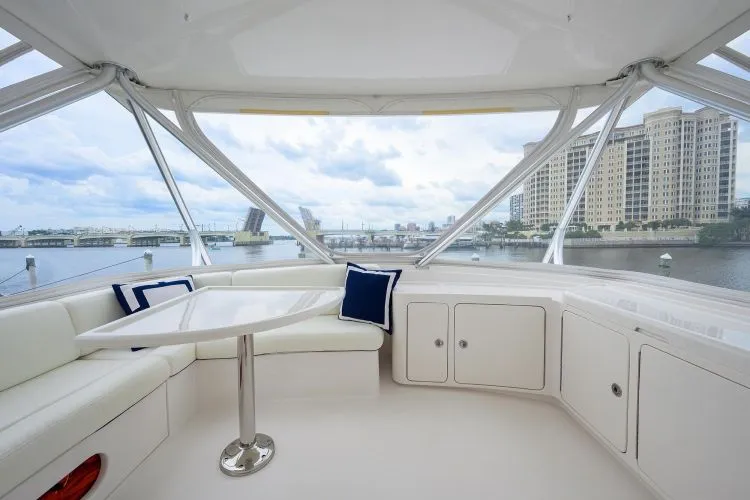 Slide: The Image of 2014 Bertram 700 - Image 19 - 19