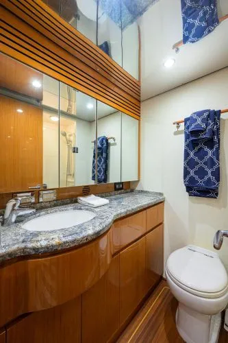 Slide: The Image of 2014 Bertram 700 - Image 53 - 53