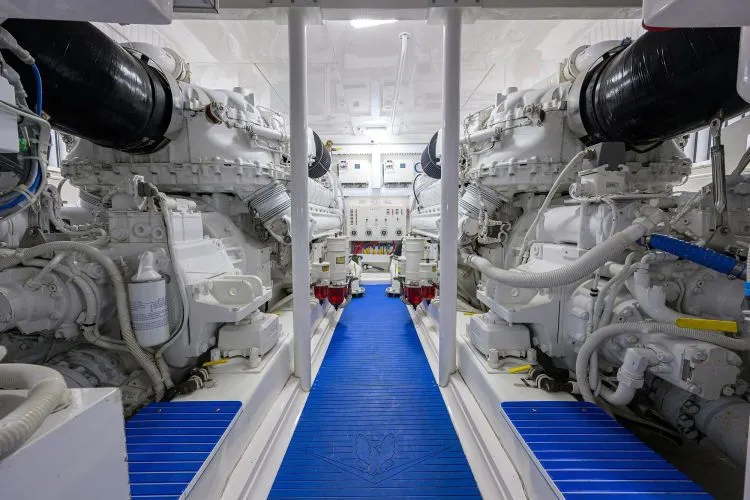 Slide: The Image of 2014 Bertram 700 - Image 61 - 61