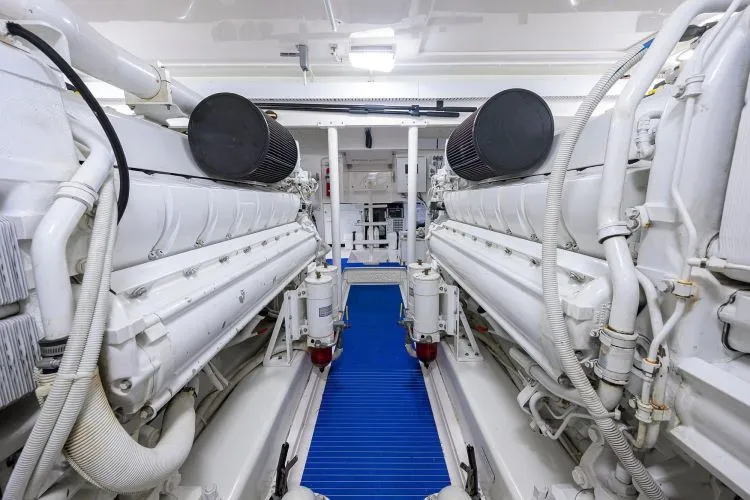 Slide: The Image of 2014 Bertram 700 - Image 65 - 65