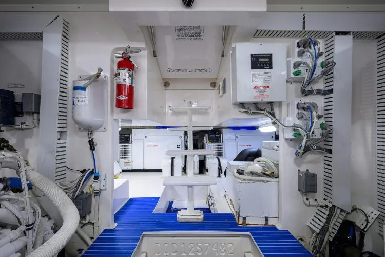 Slide: The Image of 2014 Bertram 700 - Image 66 - 66