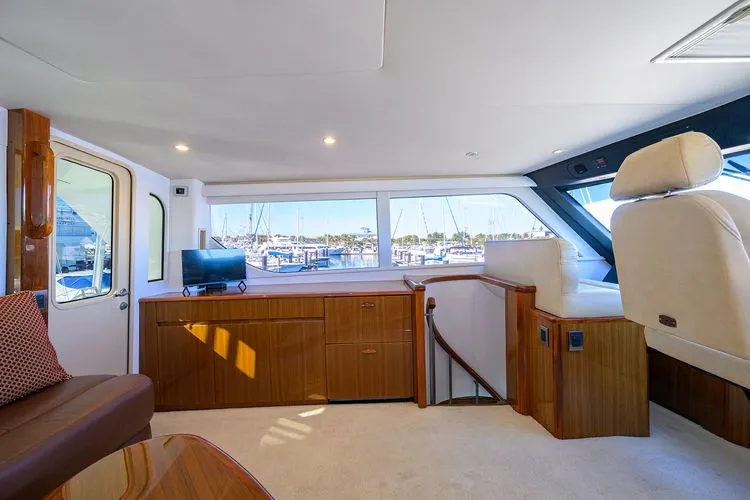 Slide: The Image of 2009 Viking 74 Enclosed Bridge - Image 14 - 14