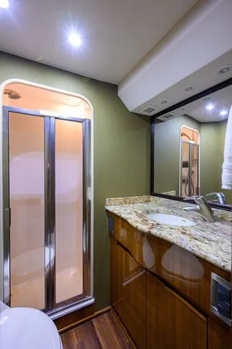 Slide: The Image of 2009 Viking 74 Enclosed Bridge - Image 49 - 49