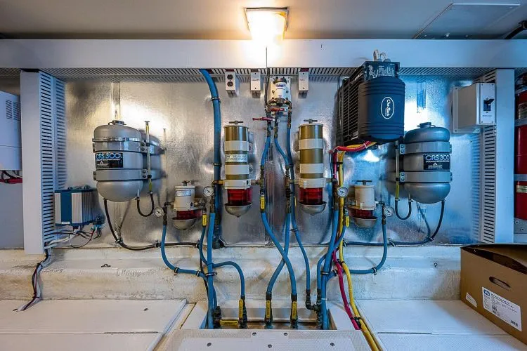 Slide: The Image of 2003 Ocean Yachts Odyssey - Image 62 - 62