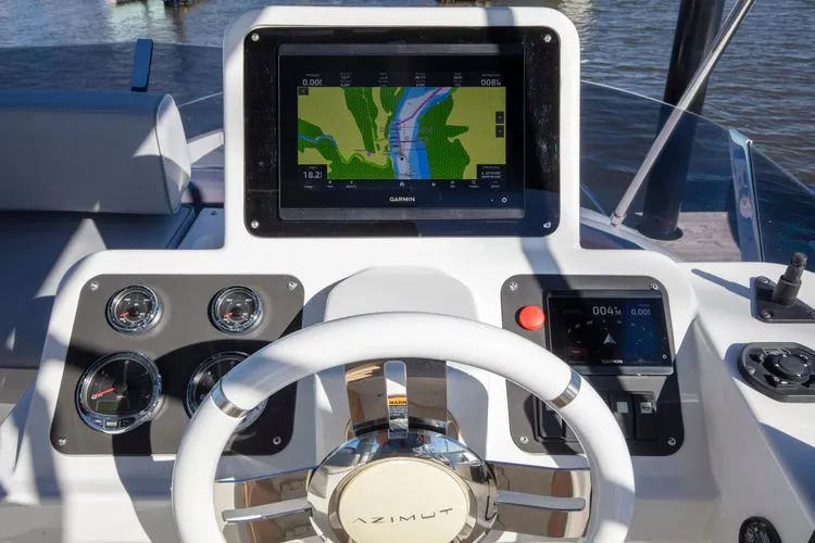 Slide: The Image of 2015 Azimut Magellano 43 - Image 5 - 5