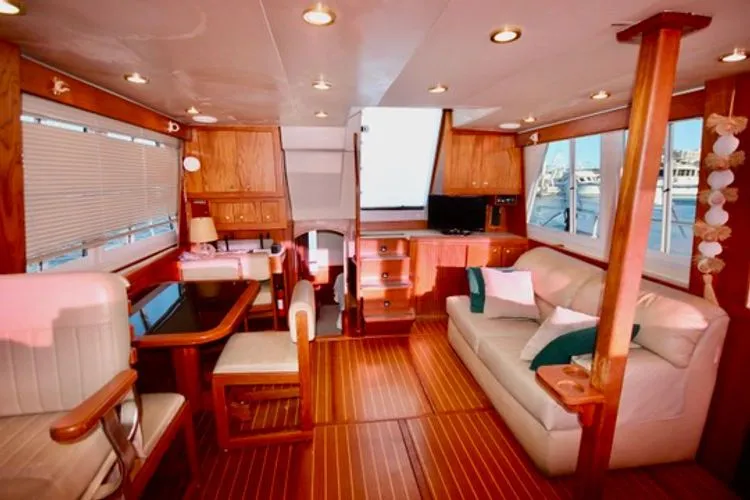 Slide: The Image of 2001 Mainship 430 - Image 9 - 9