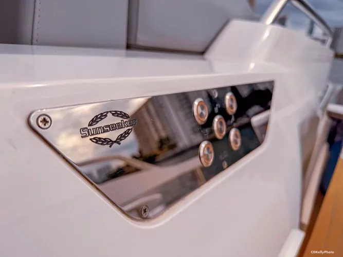 Slide: The Image of 2024 Sunseeker 75 Predator - Image 9 - 9