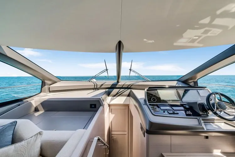 Slide: The Image of 2026 Sunseeker Manhattan 68 (2025) - Image 22 - 22