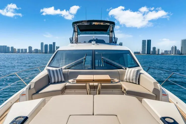 Slide: The Image of 2026 Sunseeker Manhattan 68 (2025) - Image 45 - 45