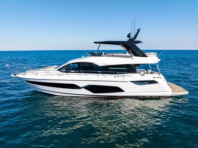 Slide: The Image of 2026 Sunseeker Manhattan 68 (2025) - Image 6 - 6