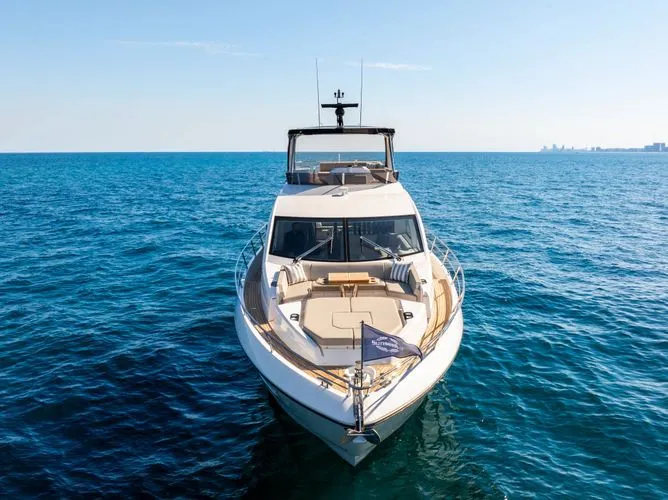 Slide: The Image of 2026 Sunseeker Manhattan 68 (2025) - Image 7 - 7