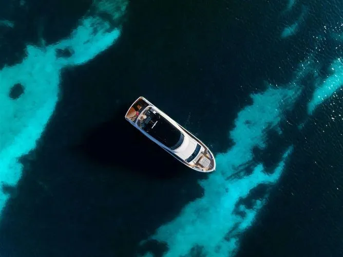 Slide: The Image of 2026 Sunseeker 90 Ocean Enclosed - Image 6 - 6