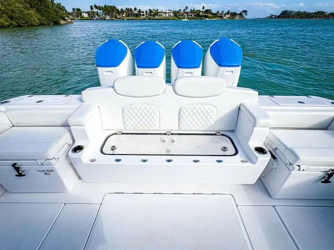 Slide: The Image of 2025 Hcb 48 Campeon - Image 9 - 9