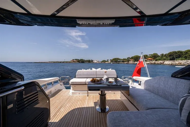 Slide: The Image of 2026 Sunseeker Predator 55 - Image 12 - 12