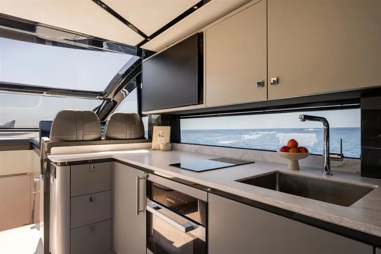 Slide: The Image of 2026 Sunseeker Predator 55 - Image 17 - 17