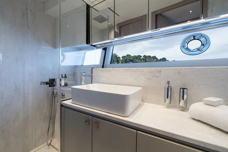 Slide: The Image of 2026 Sunseeker Predator 55 - Image 35 - 35