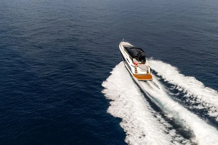 Slide: The Image of 2026 Sunseeker Predator 55 - Image 5 - 5