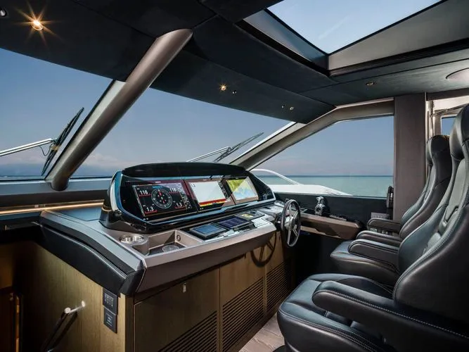 Slide: The Image of 2026 Sunseeker 90 Ocean - Image 8 - 8