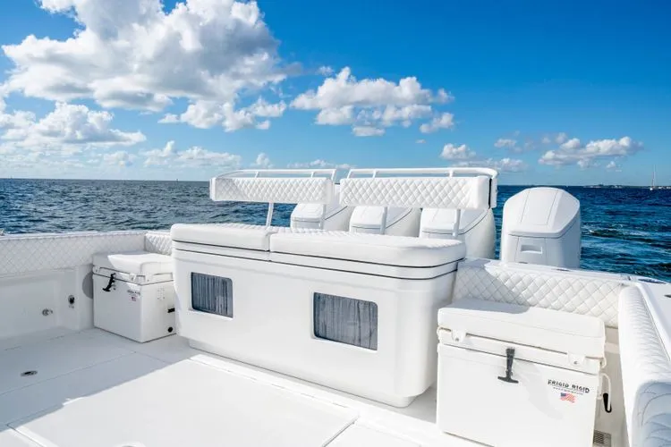 Slide: The Image of 2026 Hcb 48 Campeon - Image 12 - 12