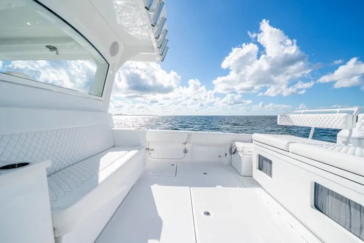 Slide: The Image of 2026 Hcb 48 Campeon - Image 13 - 13