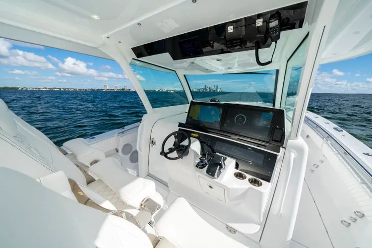 Slide: The Image of 2026 Hcb 48 Campeon - Image 19 - 19