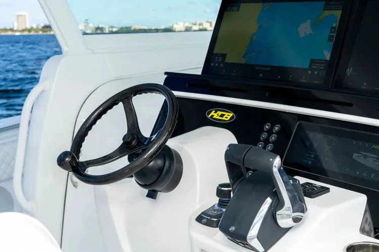 Slide: The Image of 2026 Hcb 48 Campeon - Image 21 - 21